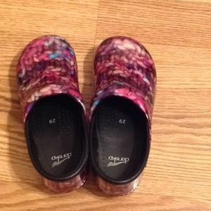 Dansko clogs sz 29